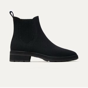 Rothy's The Utility Merino Wool Chelsea Lug Boot Slip On Onyx Black Women’s 8